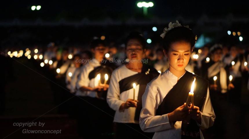AnniversaireBhumibol2017LightCandleGlowOnConcept