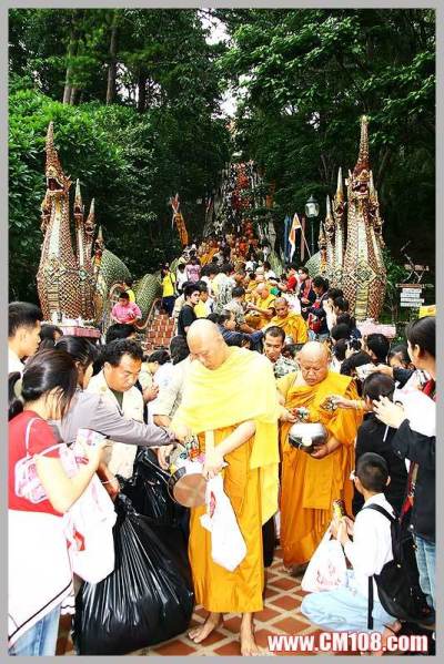 WalkUpDoiSuthep2017Photo5