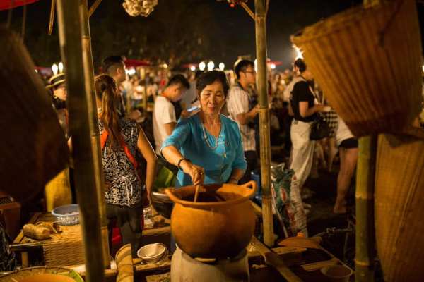 CADCountdownFestival2018Photo3Food